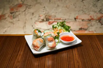 Shrimp Roll (Tom Cuon)